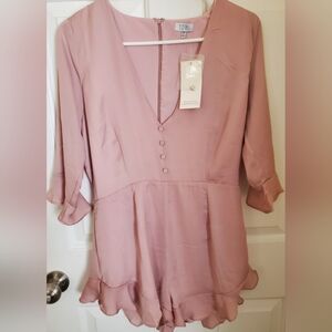 NWT Tobi romper - Blush, Size M